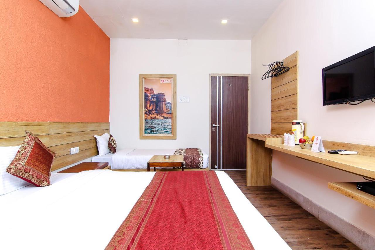 Hotel R B International Varanasi Dış mekan fotoğraf