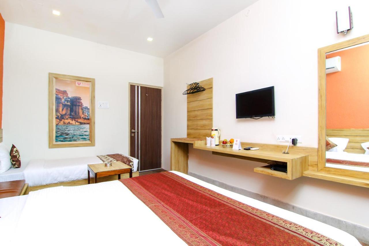Hotel R B International Varanasi Dış mekan fotoğraf