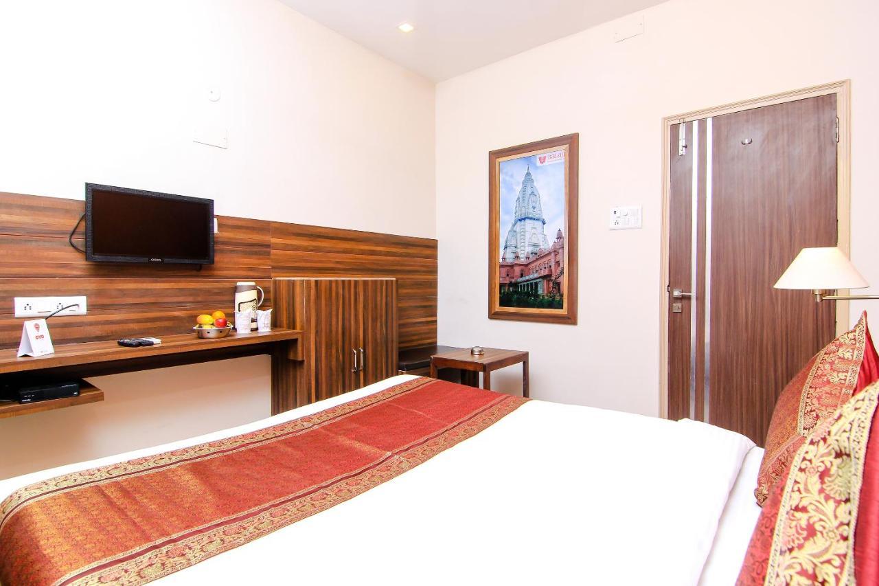 Hotel R B International Varanasi Dış mekan fotoğraf