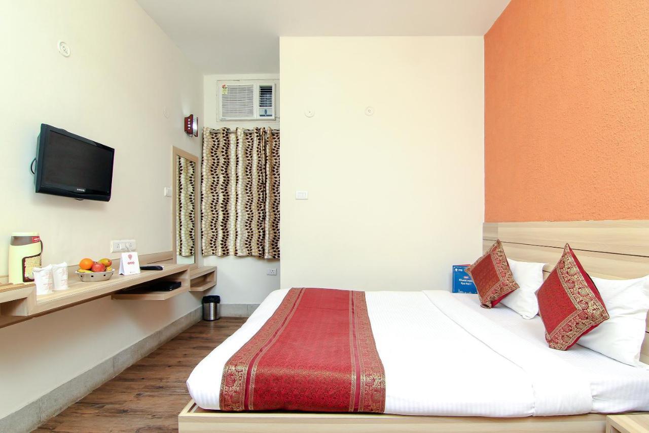 Hotel R B International Varanasi Dış mekan fotoğraf