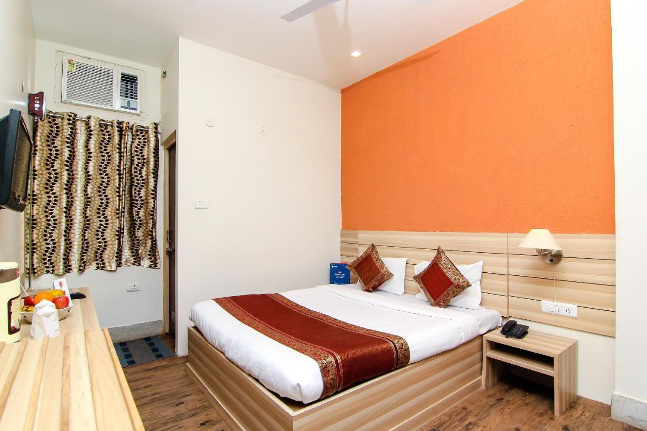 Hotel R B International Varanasi Dış mekan fotoğraf