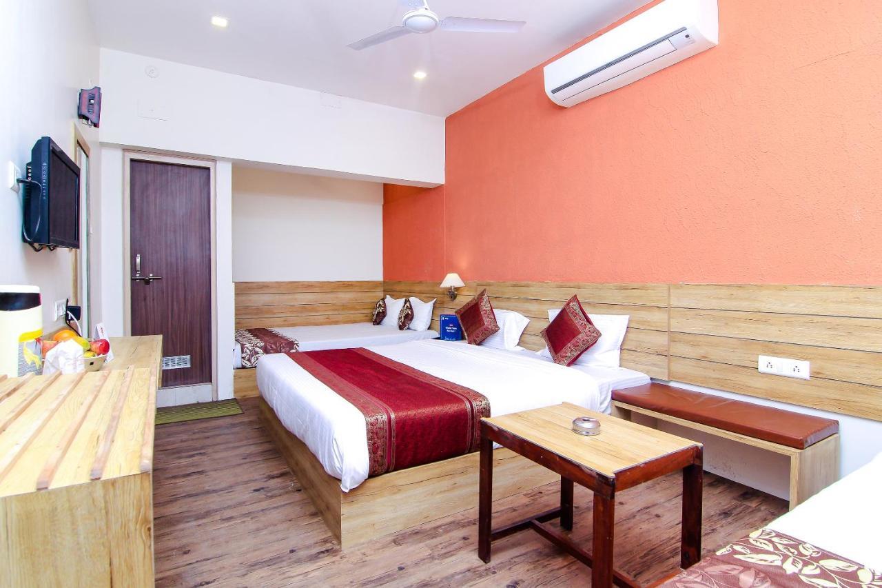 Hotel R B International Varanasi Dış mekan fotoğraf
