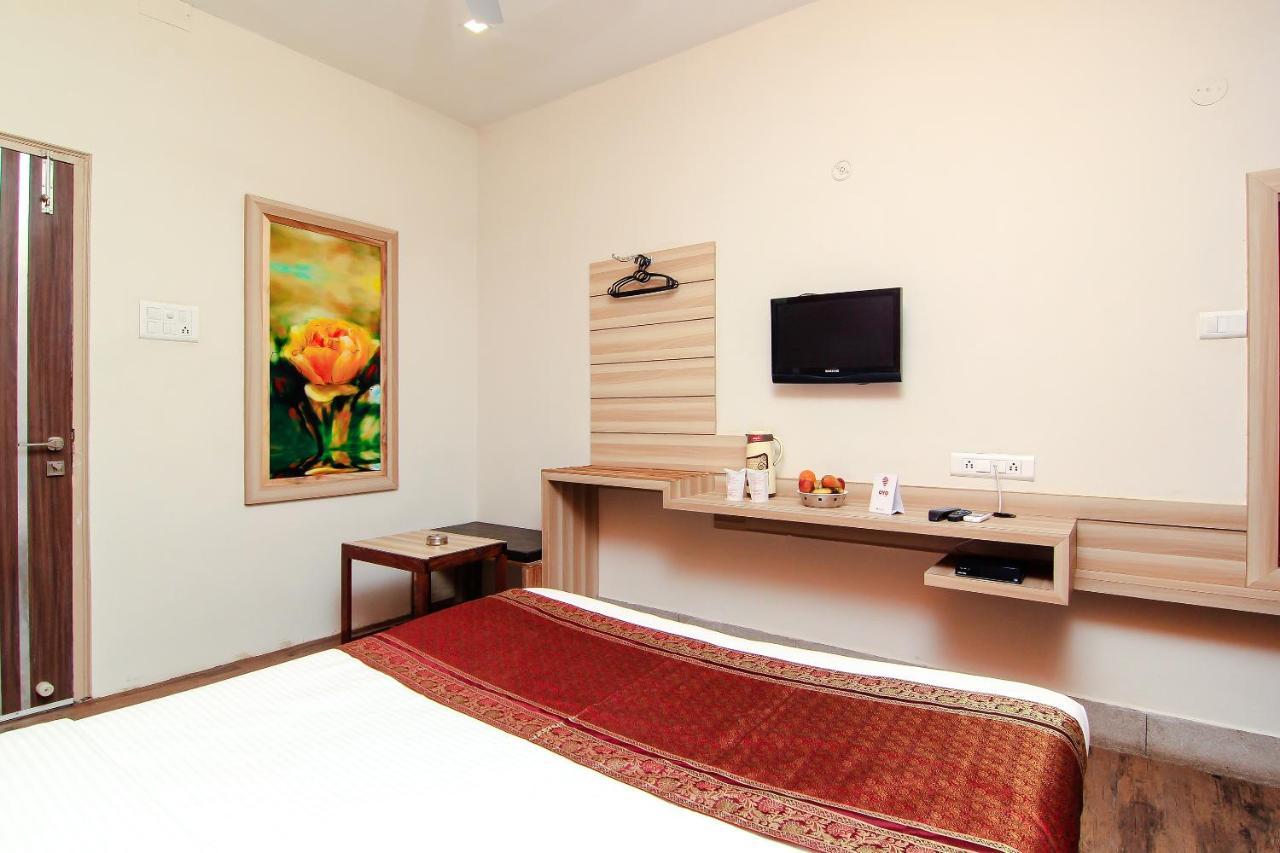 Hotel R B International Varanasi Dış mekan fotoğraf