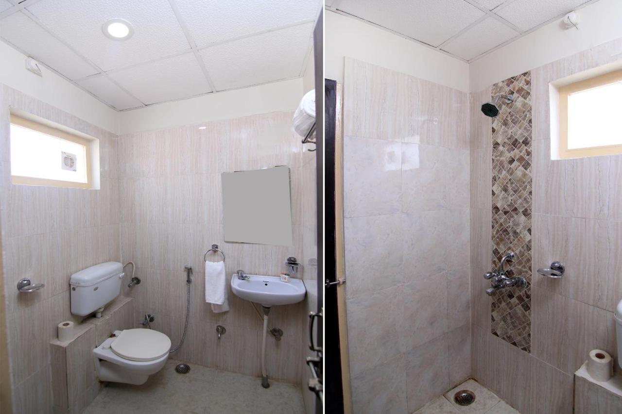 Hotel R B International Varanasi Dış mekan fotoğraf