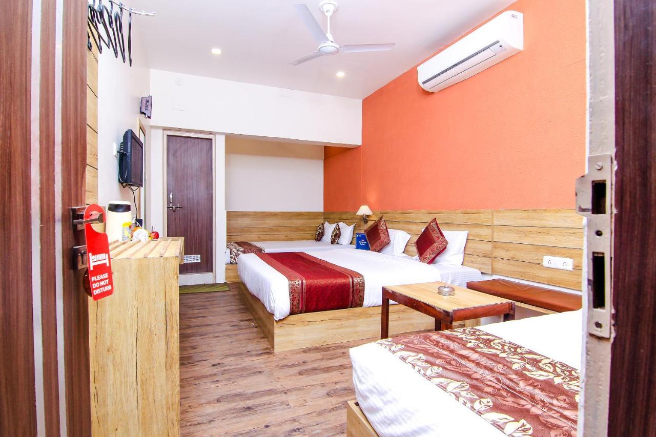Hotel R B International Varanasi Dış mekan fotoğraf